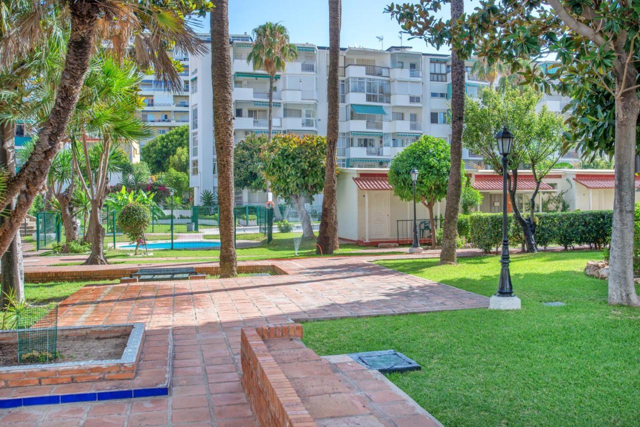 Arpa De Treboles - Carihuela Views! Apartament