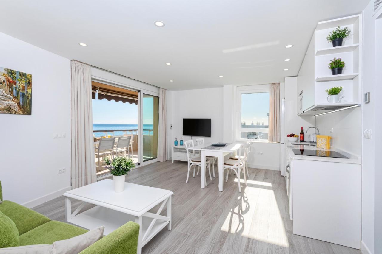 Apartamento Arpa De Tréboles - Carihuela Views!