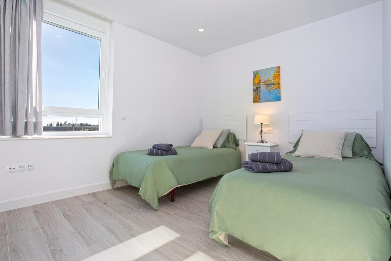 Arpa De Tréboles - Carihuela Views! Apartamento